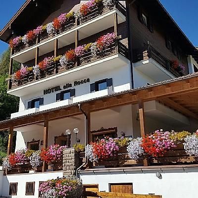 Hotel Alla Rocca Varena Eksteriør bilde