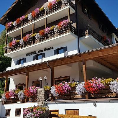 Hotel Alla Rocca Varena Eksteriør bilde