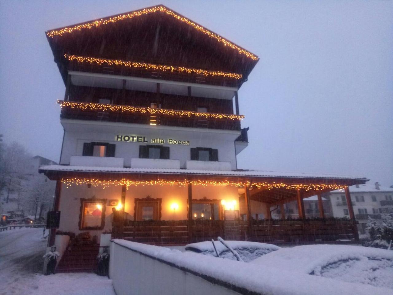 Hotel Alla Rocca Varena Eksteriør bilde
